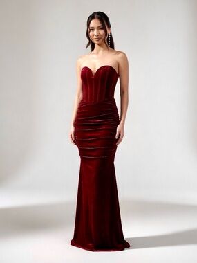 Fashion Nova Strapless Velvet Mermaid Gown in Deep Burgundy